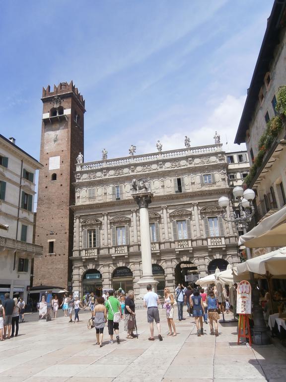 Romeo'S Guest House Verona Exterior photo